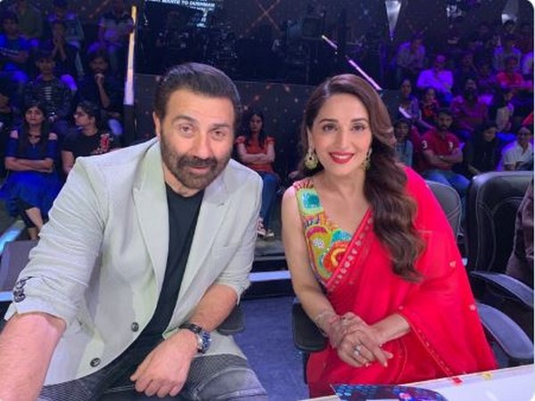 Madhuri Dixit wishes Sunny Deol on birthday