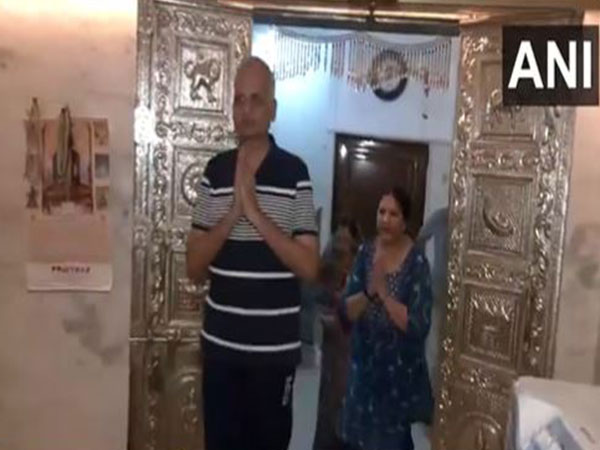 AAP leader Satyender Jain offers prayers at Delhi's Jain Temple