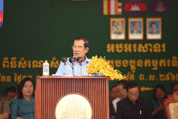 Cambodia reviews ban on opposition leaders amid sanctions threat from EU 