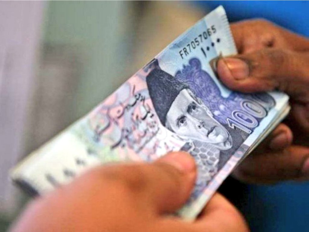 Cash-strapped Pakistan slashes non-salary budget by 10pc