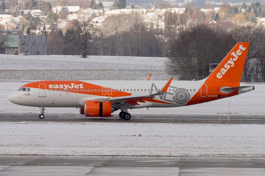Spain-based cabin crew at easyJet plan July strike