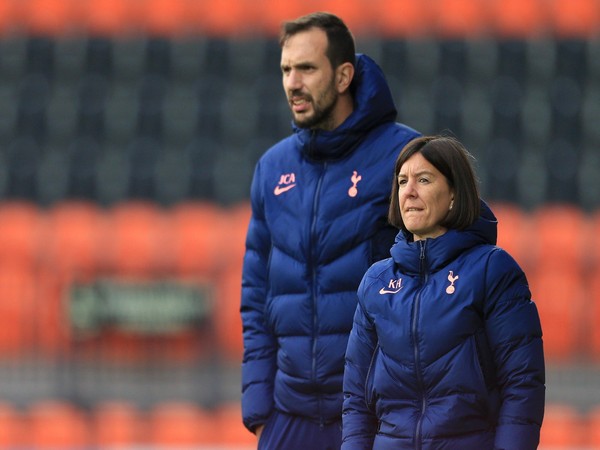 Tottenham sack women's team head coaches Karen Hills and Juan Amoros