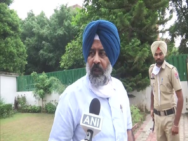 Punjab Minister Pargat Singh terms repeal of farm laws 'historic victory for farmers' 