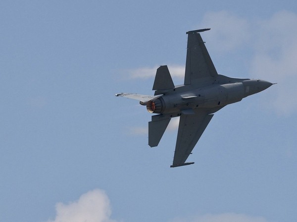 Eight Ukrainian pilots begin F-16 training in Denmark