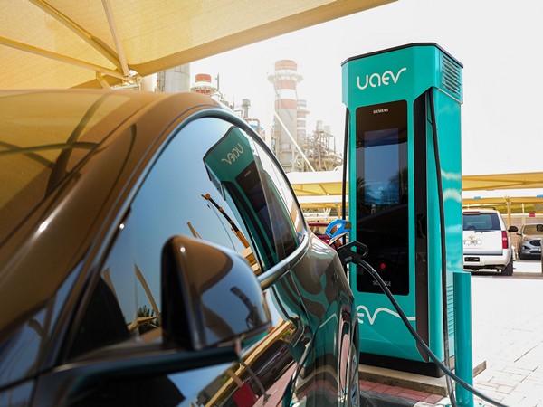 UAEV Innovates with New EV Tariffs and Support Services