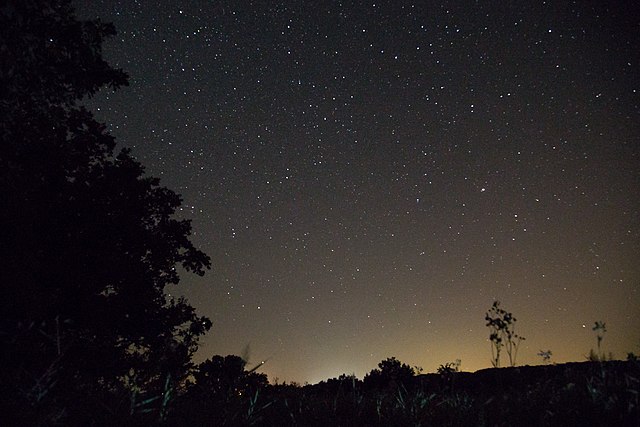 Star visibility falls as light pollution enhances night sky brightness: Study