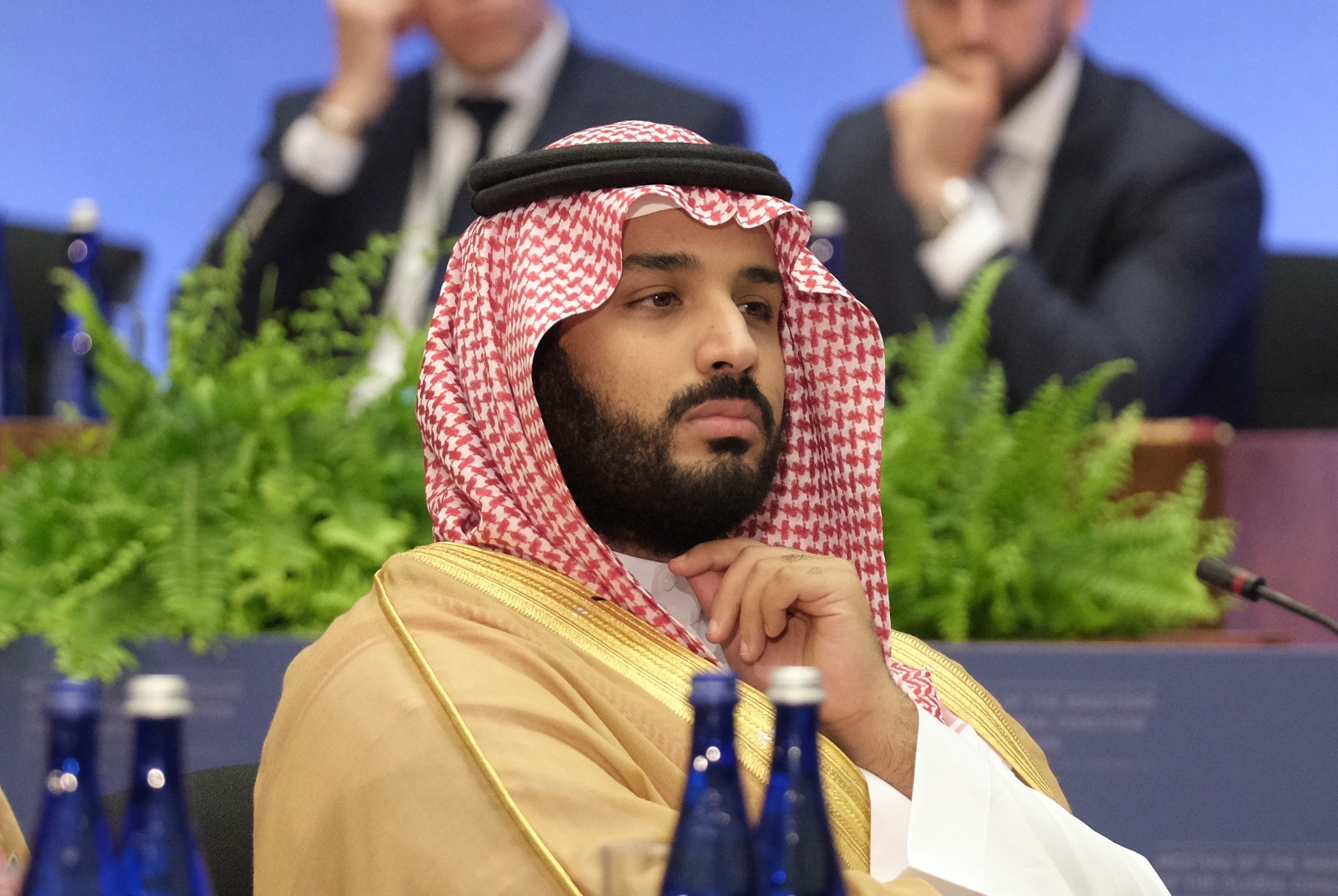WRAPUP 2-Saudi King Salman assails Iran in United Nations debut