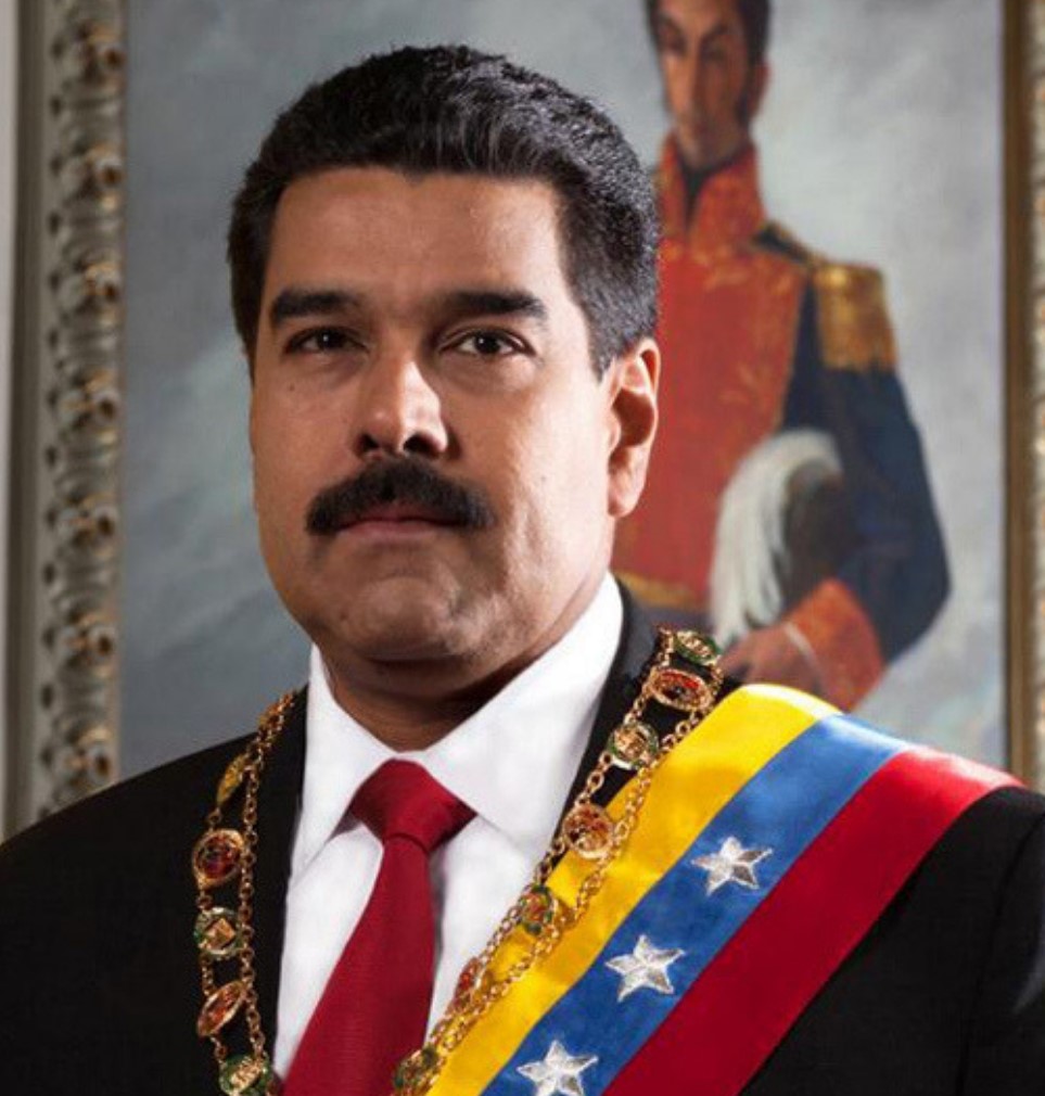 Air force general calls to rise up against 'communist dictatorship' of Maduro
