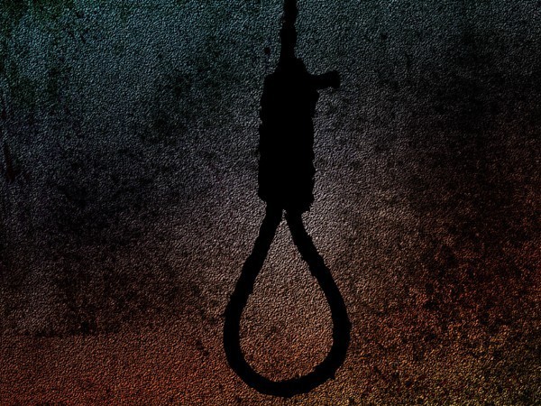 Man hangs self after knifing wife in west Delhi's Khyala