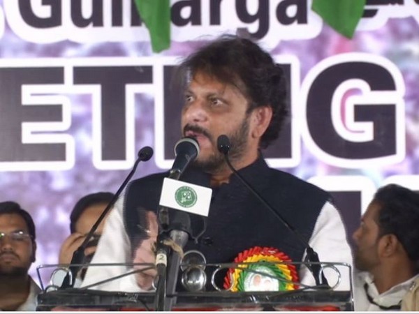 There is difference between being religious and fanatic: AIMIM leader