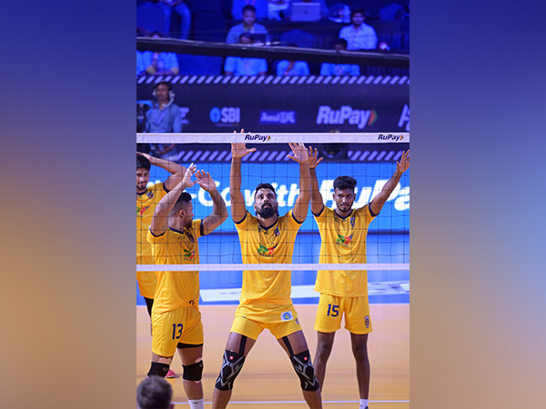 PVL: Chennai Blitz electrifies home crowd with dominant win over Kochi Blue Spikers