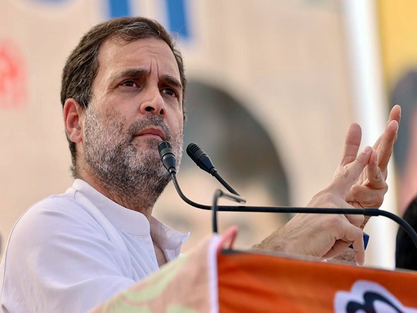 Rahul greets people of Gujarat, Maharashtra on foundation day of their state