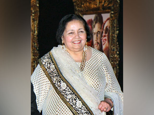 Pamela Chopra cremated; Karan Johar, Hrithik Roshan attend last rites