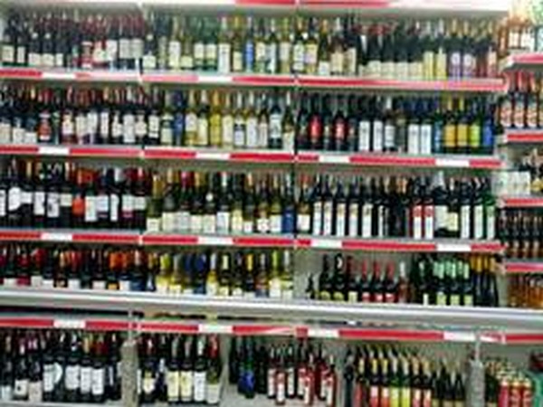 Odisha allows counter sale of liquor from Wednesday