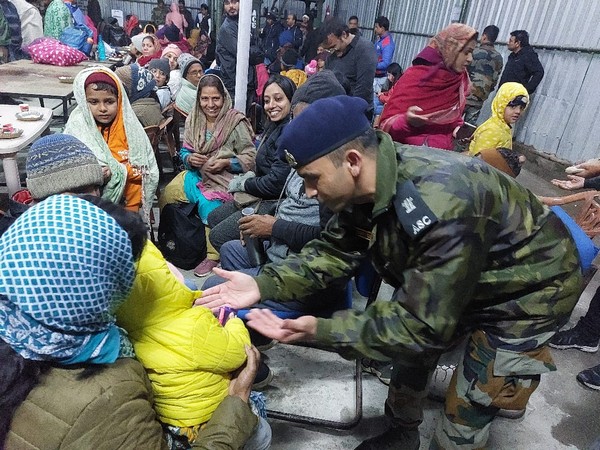 Army rescues 500 tourists stranded due to landslides, road blocks in North Sikkim
