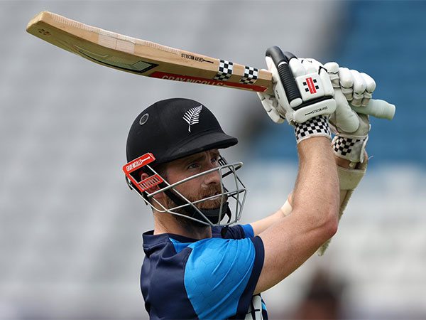 Kane Williamson Steps Down as New Zealand's Cricket Captain, Eyes T20 Contract