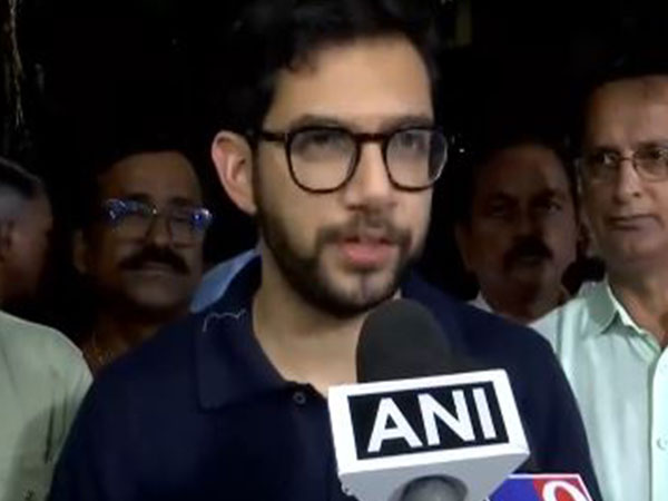 Aaditya Thackeray Accuses Center of Bias Against Maharashtra in Union Budget