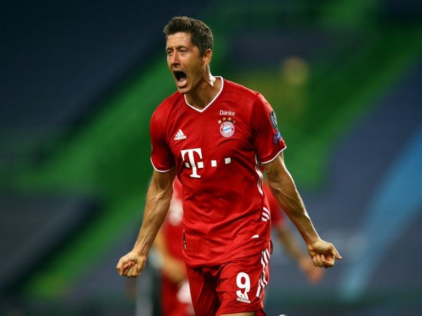 Robert Lewandowski Joins Cristiano Ronaldo In Exclusive Champions ...