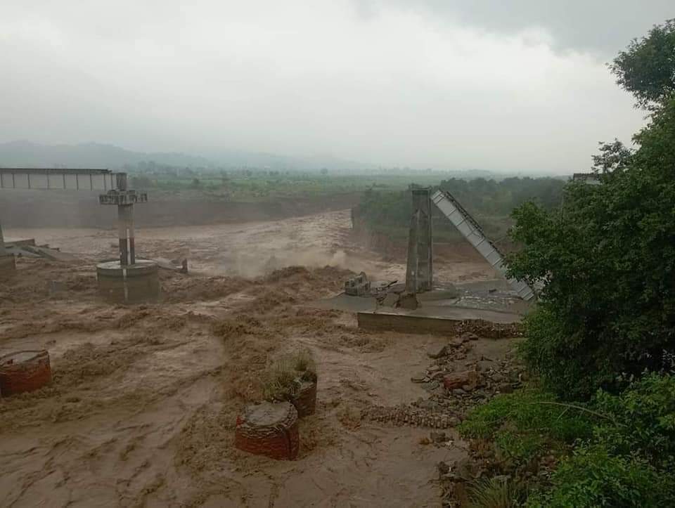 Train service between Pathankot and Jogindernagar suspended after Chakki bridge collapses