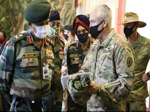 Indian Army vice-chief visits US Army 25th Infantry Division Lightning Academy