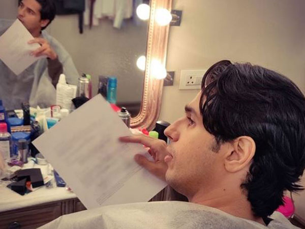 Siddharth Malhotra resumes shooting for 'Shershaah', shares pictures from sets