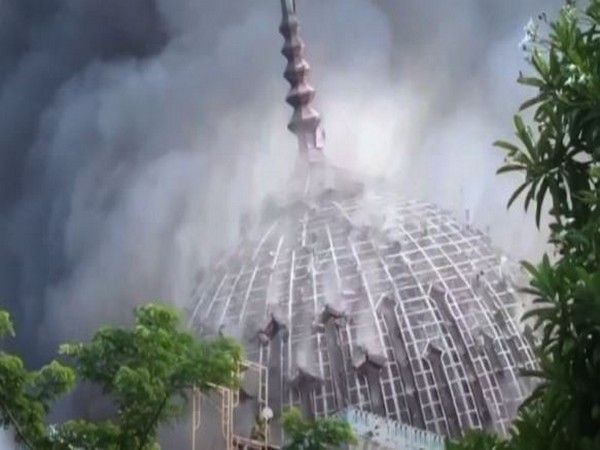 Giant dome of Jakarta Islamic Centre Grand Mosque collapses after fire breaks out 