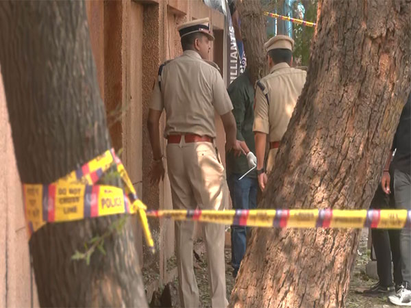 Mysterious Blast Near CRPF School in Delhi Raises Alarm