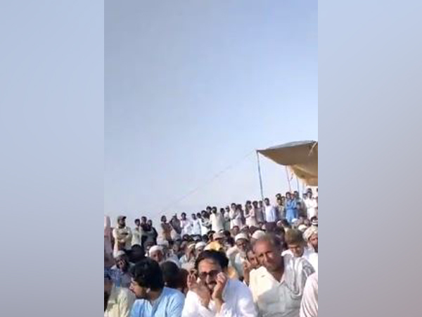 Thousands stage sit-in in Balochistan's Gwadar against unnecessary check posts