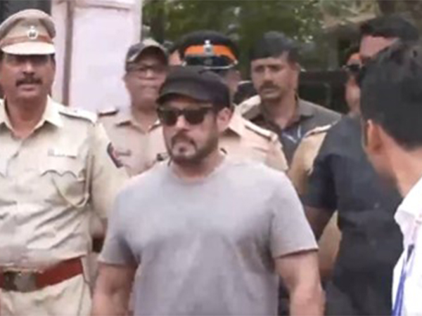 Salman Khan Votes Amidst High Security in Maharashtra Elections