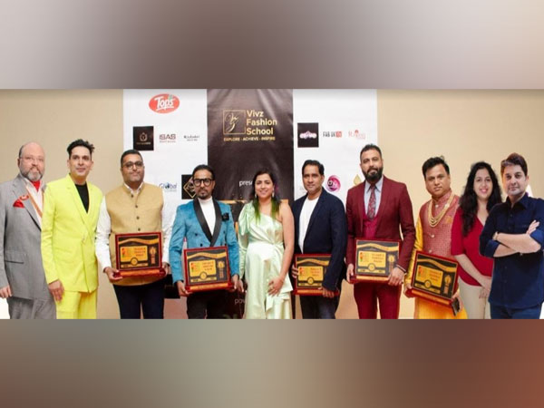 Vivz Fashion School presents Visionary and Excellence Awards in Dubai to celebs from across the globe