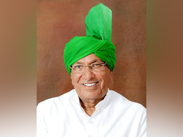 Haryana Mourns: State Observes Mourning for Former CM Om Prakash Chautala