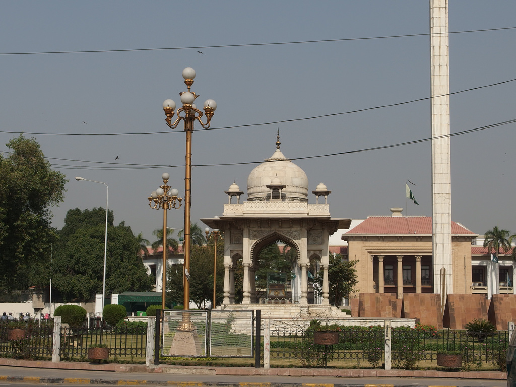 Punjab Assembly passes Bill excluding CM's advisers from office-of-profit category