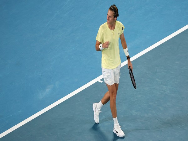 Australian Open: Korda shocks seventh-seed Medvedev, Felix overcomes Cerundolo 