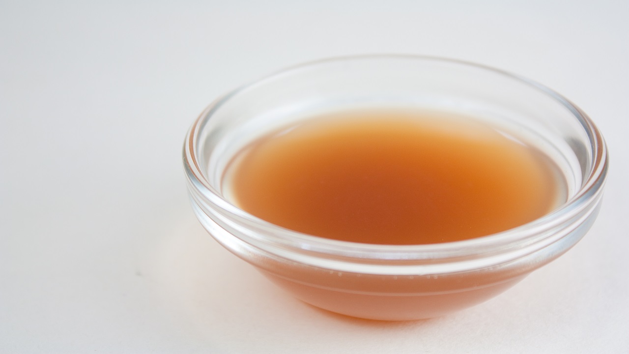 Apple cider vinegar: is drinking this popular home remedy bad for your teeth? A dentist explains
