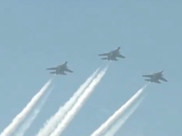 Jets Roar Over Kartavya Path As India Prepares for Republic Day Spectacle