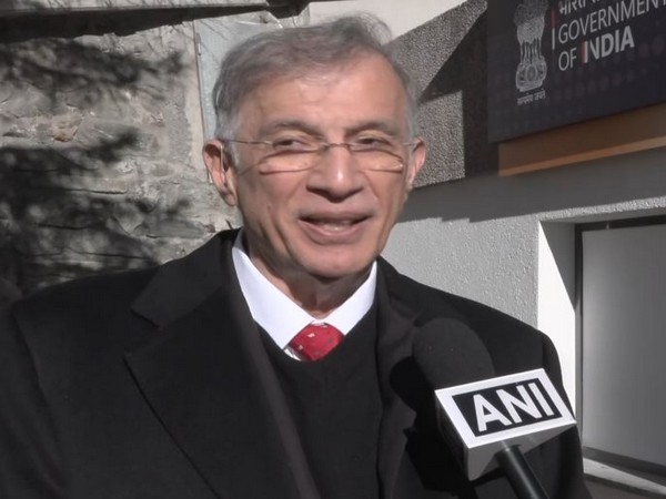 Hiranandani Highlights Growth Potential in India's Real Estate Sector at Davos