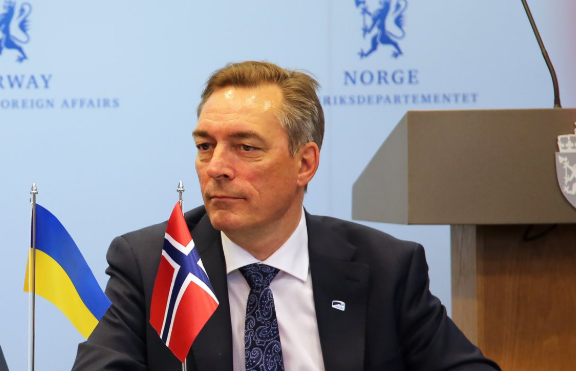 Norway rejects Moscow's claim it violated Svalbard Treaty