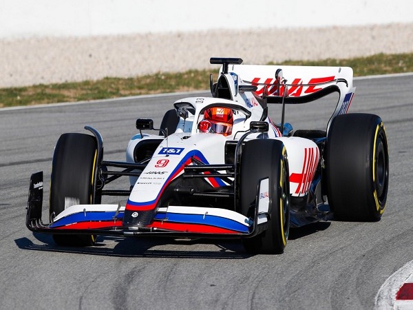 Ferrari drivers Sainz and Leclerc shake down new F1-75 car at Fiorano