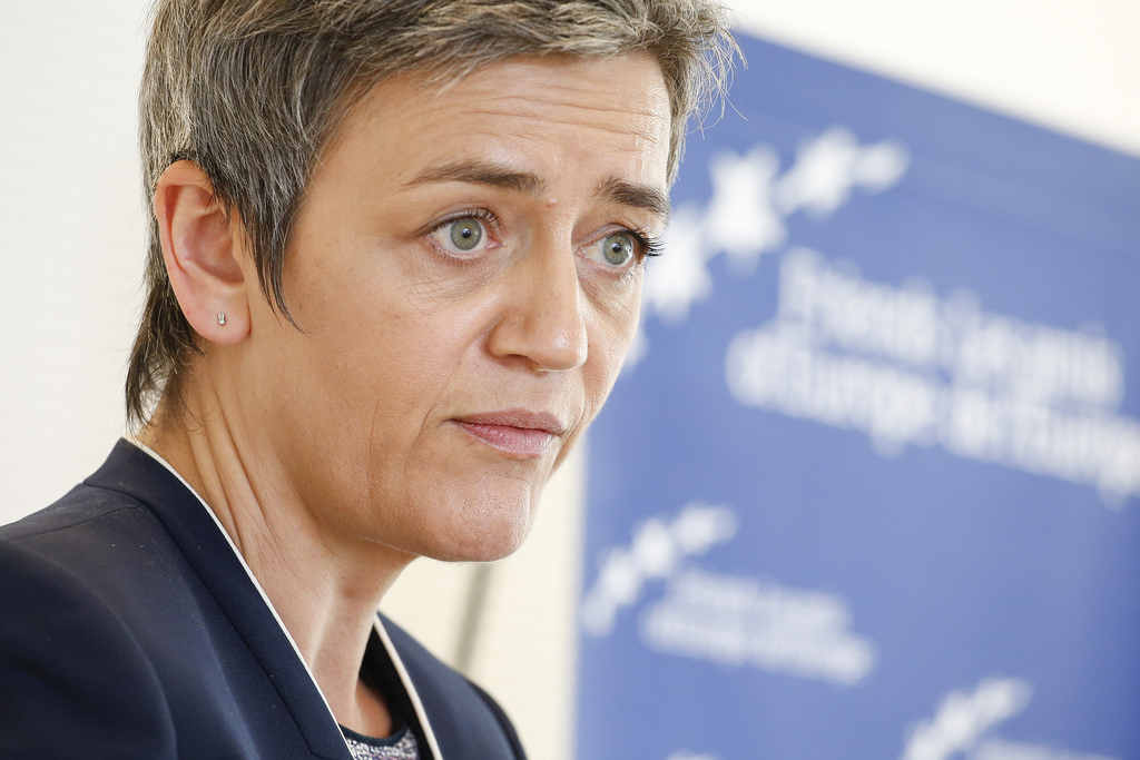 Odd News Roundup: A good yarn? EU's Vestager knits during Commision chief's annual speech; Tallest teen, fastest hair skipping among 2022 Guinness World Records