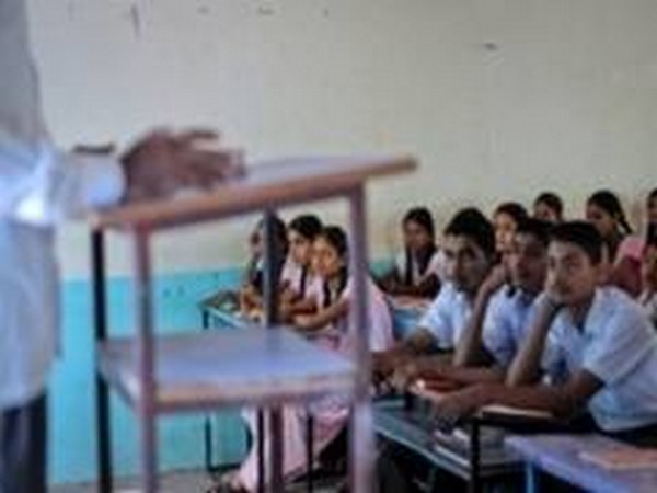 1.25 lakh school teachers to be recruited after Bihar panchayat polls: minister