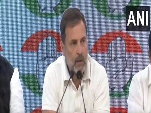 "No democracy in India today" alleges Rahul Gandhi, blames PM for freezing of Congress' accounts