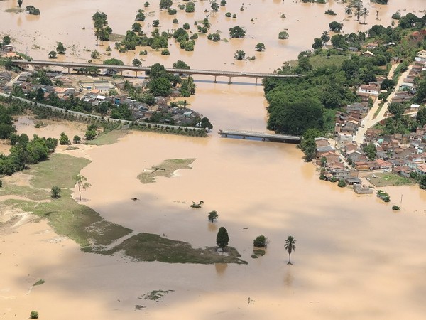 Record rainfall linked to El Niño causes unusual flooding in Brazil