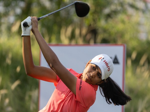 India's Diksha rises to fifth place at Joburg Ladies Open, Tvesa is lying 24th