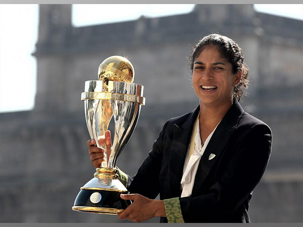 Lisa Sthalekar appointed first woman president of Federation of International Cricketers' Associations