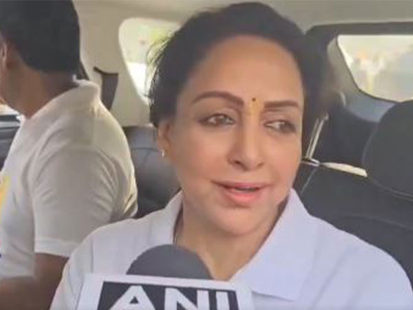 "Everyone should practice yoga...": Hema Malini on 10th International Day of Yoga