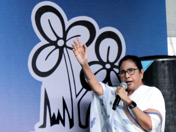 Mamata Banerjee's Fiery Rebuke: Calls for Accountability on Civic Issues in West Bengal