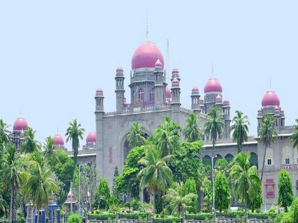 Telangana HC summons Chief Secy, other top officials over COVID-19 management