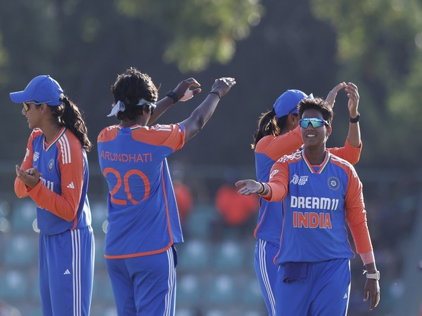 Richa Ghosh Shines as India Dominates UAE in Women's Asia Cup 2024