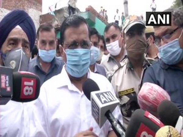 Kejriwal joins Punjab AAP’s protest at Jantar Mantar, demands complete rollback of new farm laws