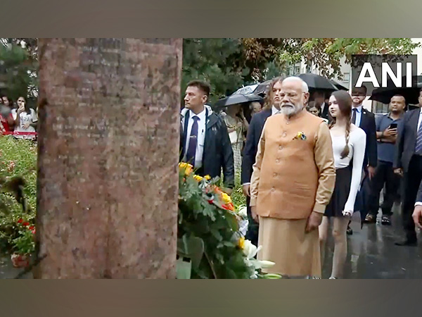 Prime Minister Modi Honors Historic Ties at Polish Memorials